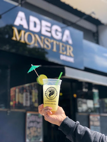Monster Drink Adega